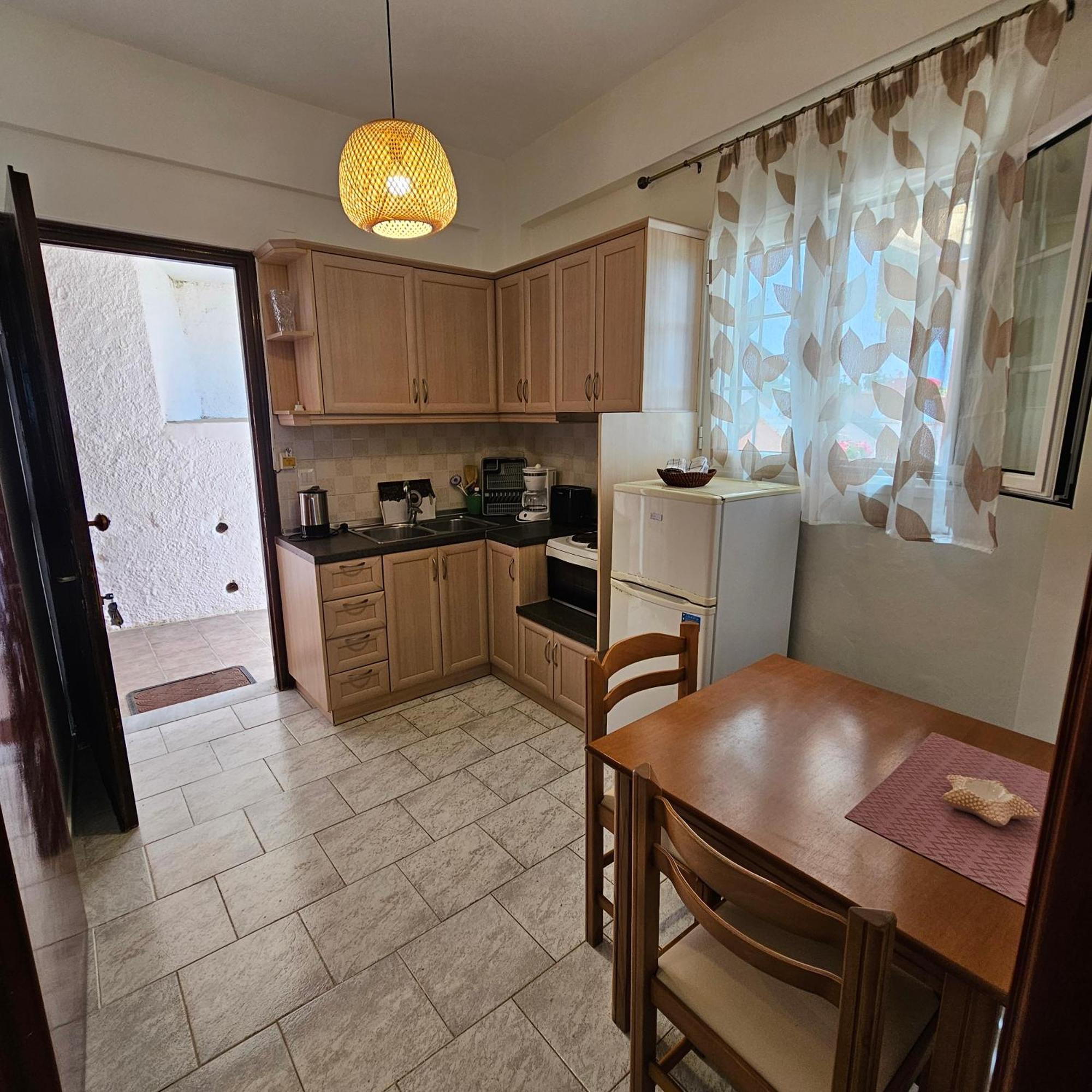 Fotini'S Apartments - Pelekas Beach Zewnętrze zdjęcie